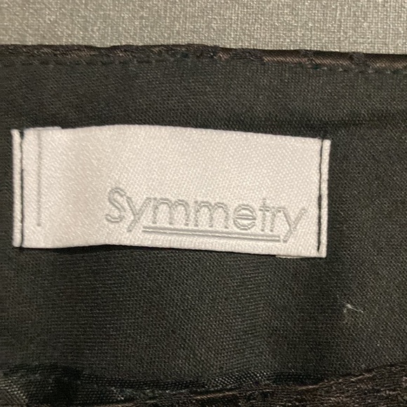 Symmetry cropped trousers floral print, prune color background Size M - Picture 7 of 14